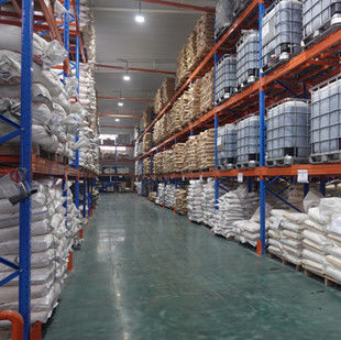 Ενζύμιο υδρόλυσης 50.000u/g Άλφα αμυλάση Προϊόν συμπληρώματος σκόνης Βελτιώνει τη χρήση θρεπτικών συστατικών ζωοτροφών